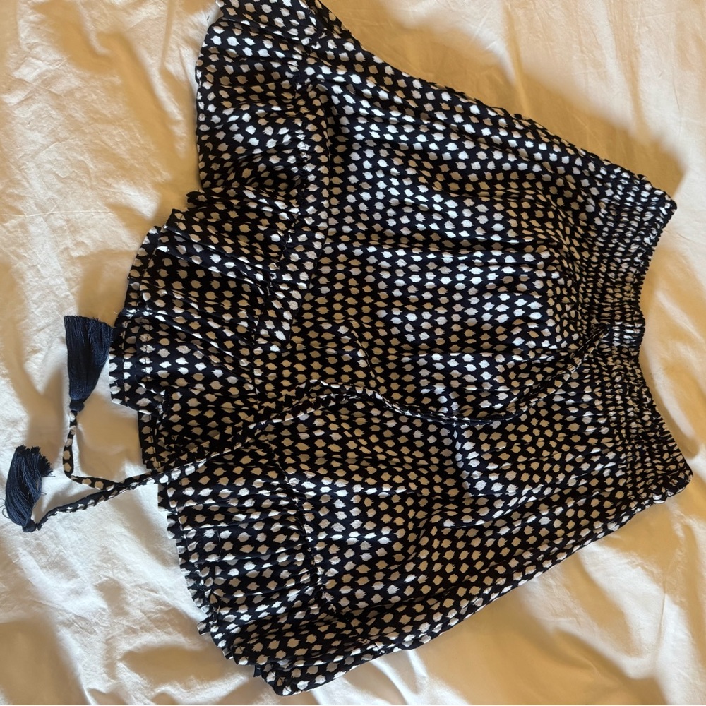 Clare V Black and White Patterned Garment